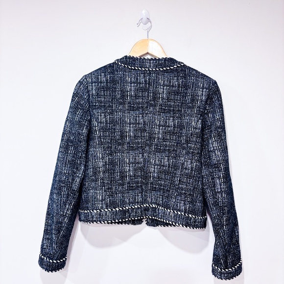 TRISTAN Short black blazer with red flowers - Picture 7 of 7